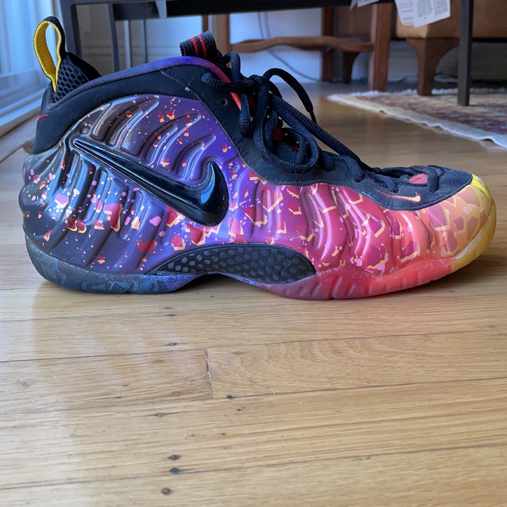 Nike Air Foamposite Pro Area 72 Asteroids